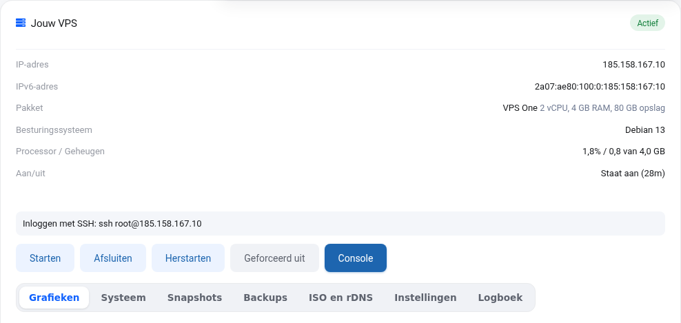 VPS-skärmen med IP-adresser, paket, knapparna och flikarna